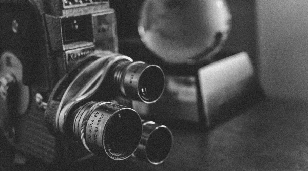 Filmvisning, sort/hvidt billede